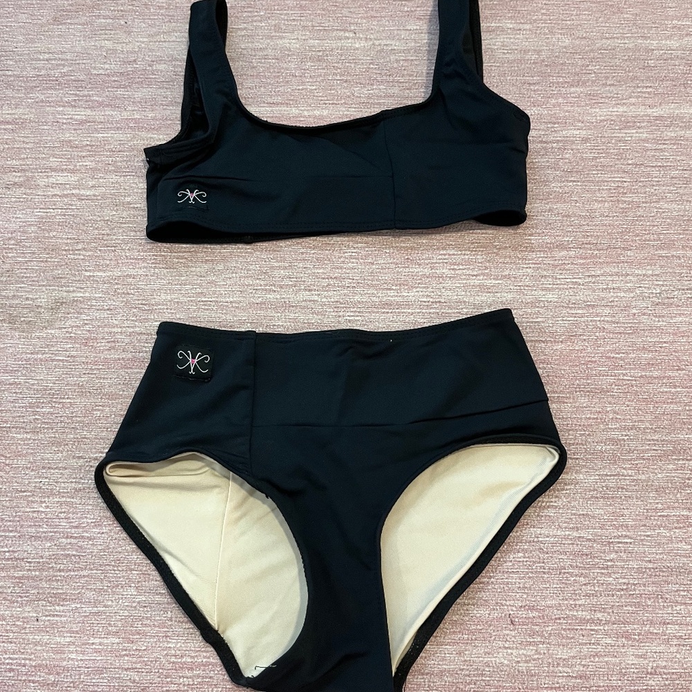 Kandi Kouture black set CL